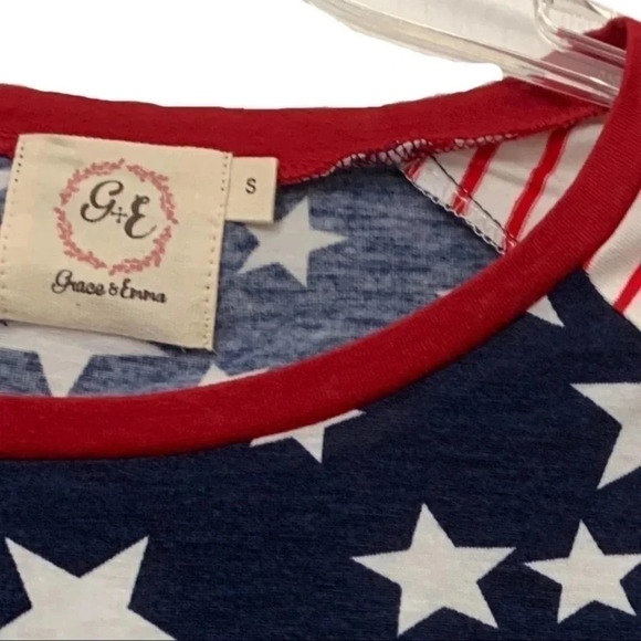 1 LEFT! Parade Tee with Stripe Sleeves - Picture 9 of 9